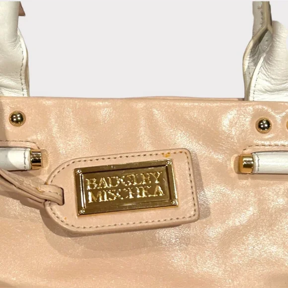 Badgley Mischka pink two- toned handbag - Picture 2 of 12